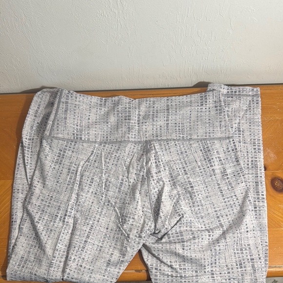 lululemon athletica Pants - Lululemon Textured Gray Leggings 12